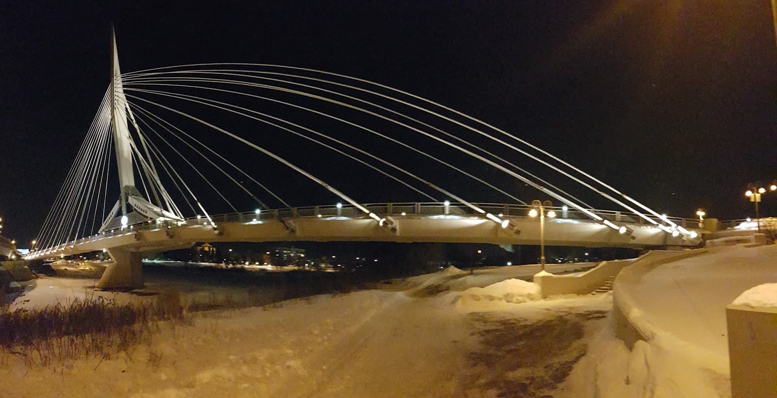 Provencher Boulevard - Image 1