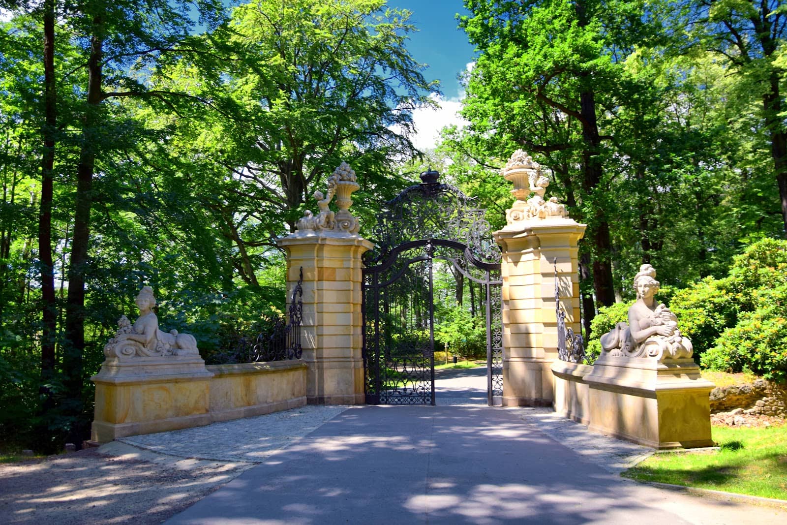 Hochberg Family Crypts