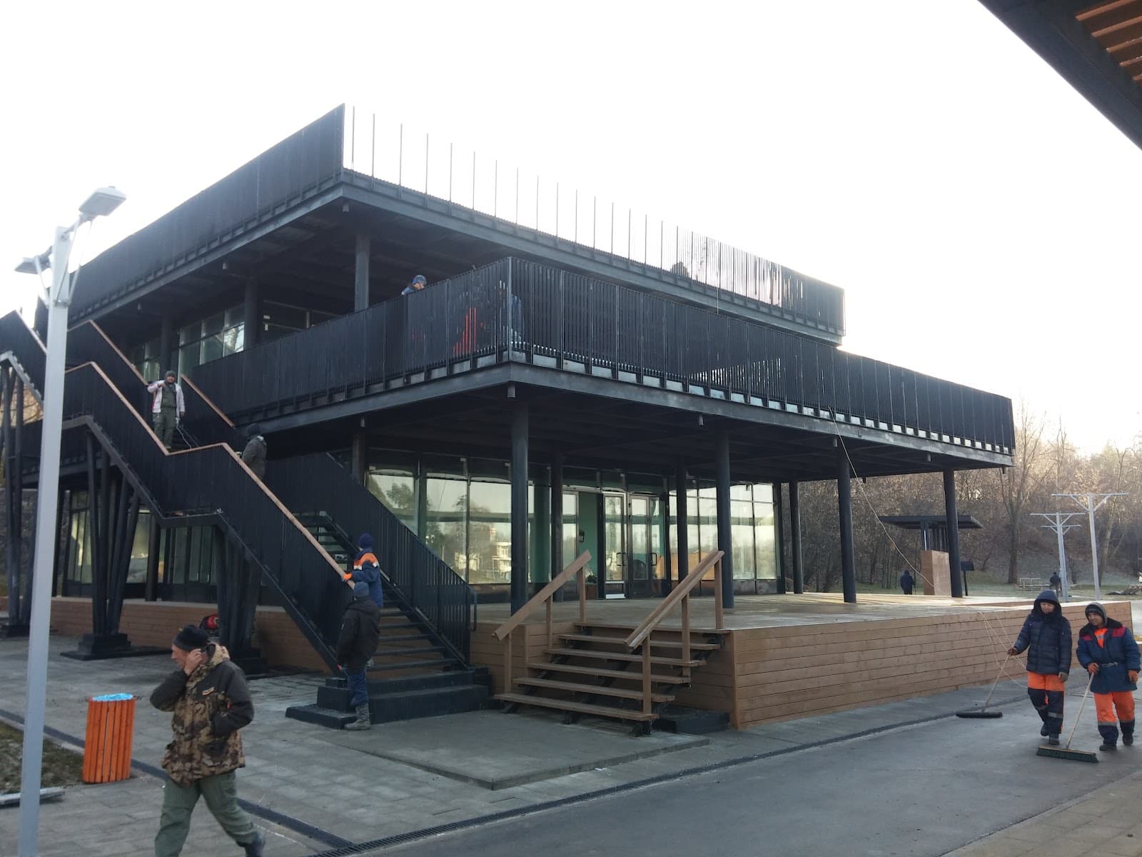 Levoberezhny Beach - Image 1