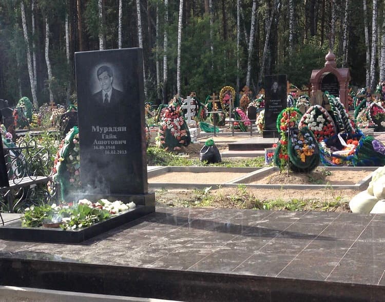 Zaeltsovskoye Cemetery - Image 1