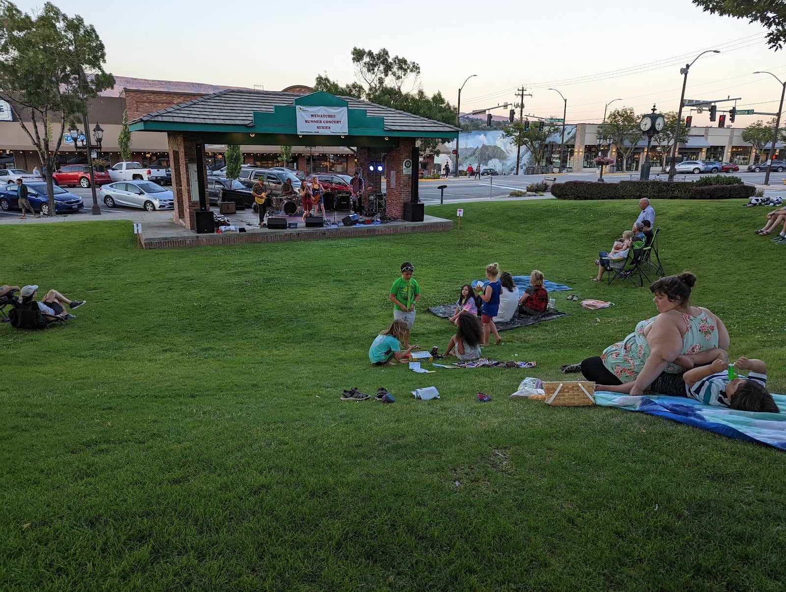 Community-Designed Gardens