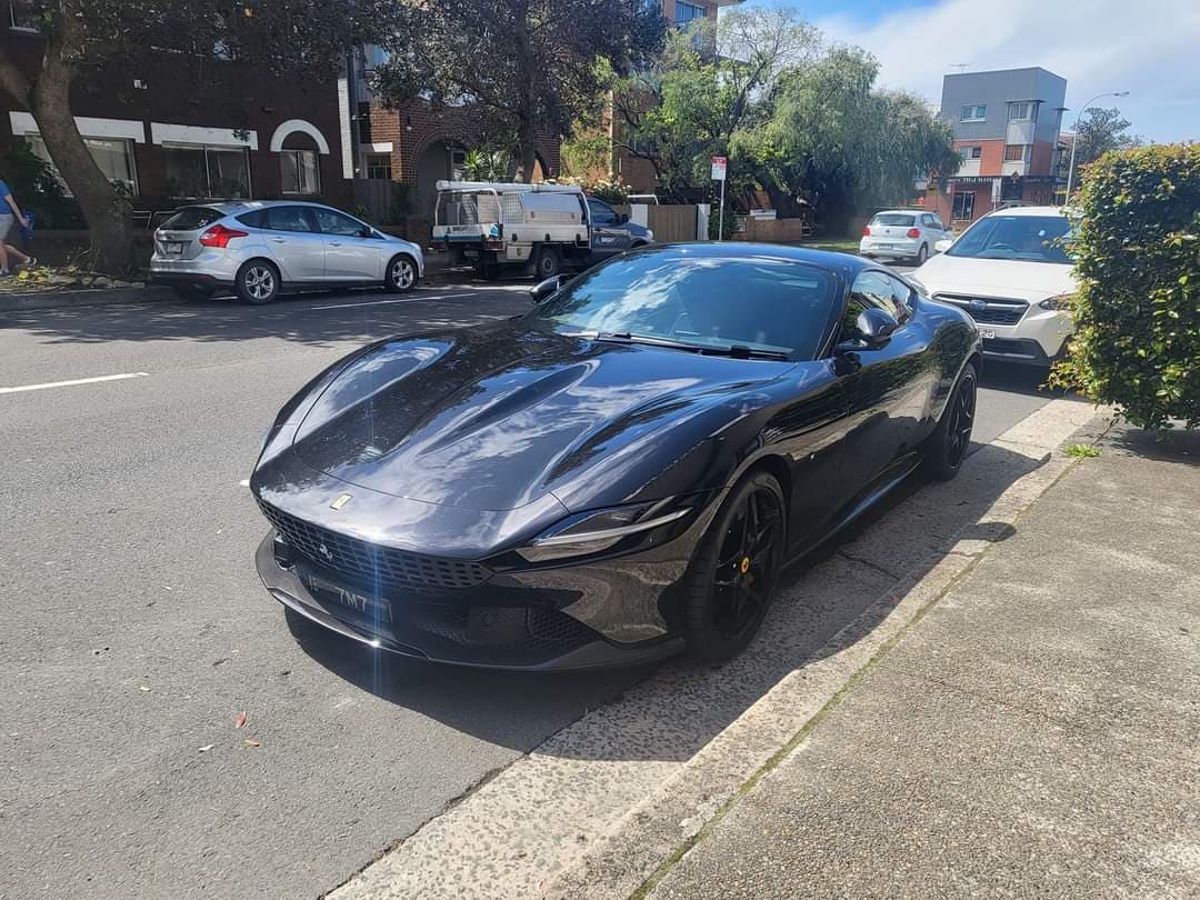 Bondi Road - Image 1