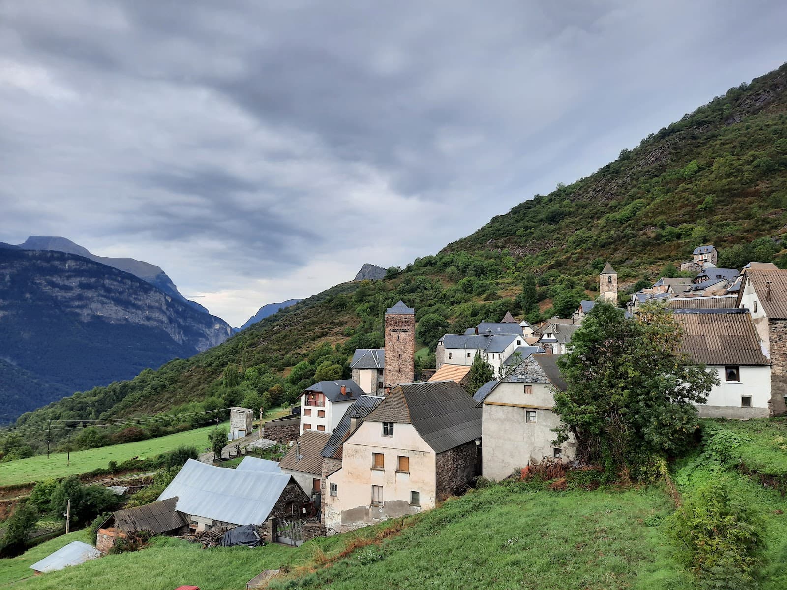 Gistaín/Chistau Valley - Image 1