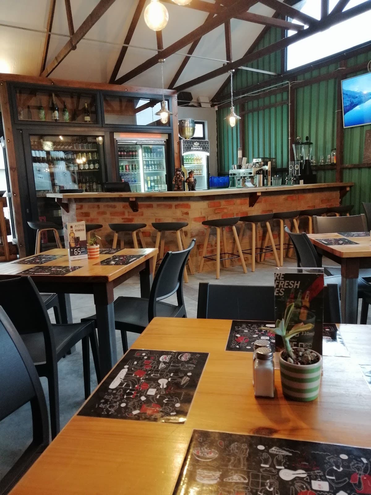 Old Timber Shed - Image 1