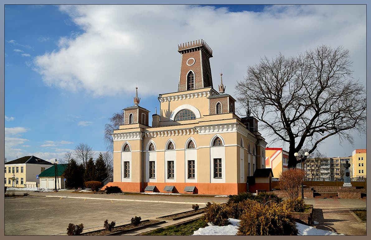 Chechersk Town Hall (Chechersk) - Image 1