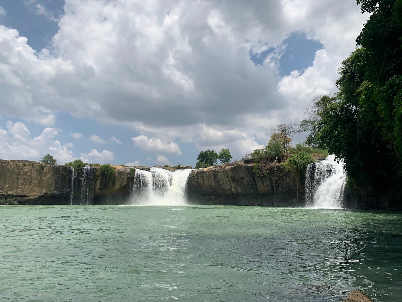 Gia Long Waterfall - Image 1