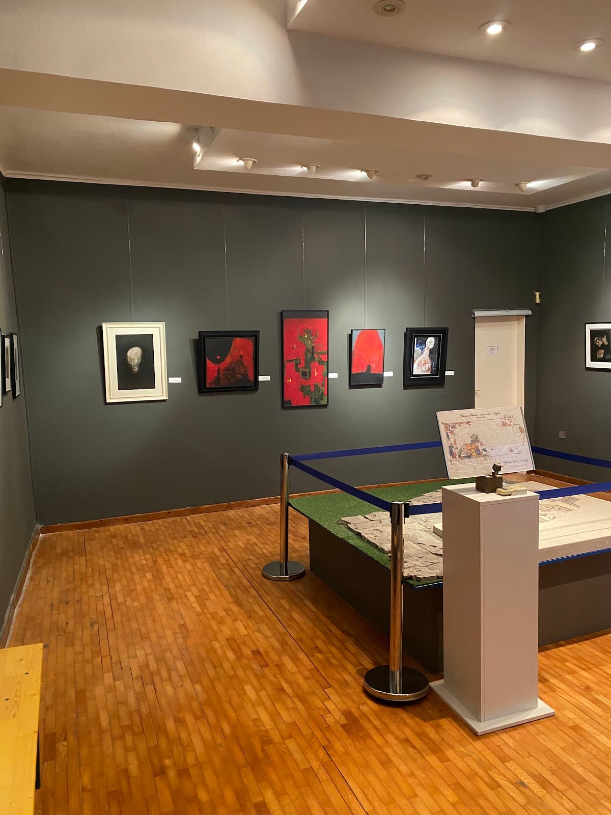 Modern Gallery Budva - Image 1