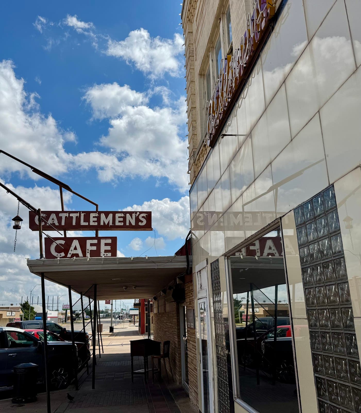 Cattlemen's Steakhouse - Image 1
