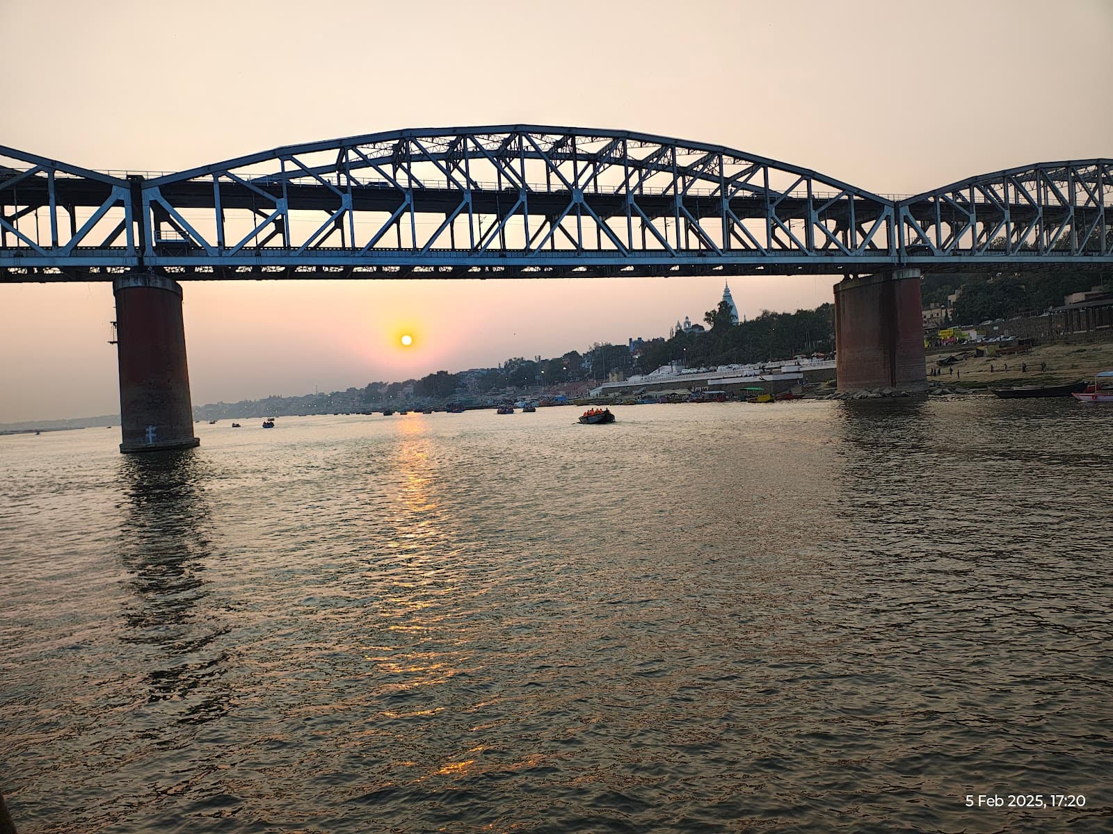 Malviya Bridge (Dufferin Bridge) - Image 1