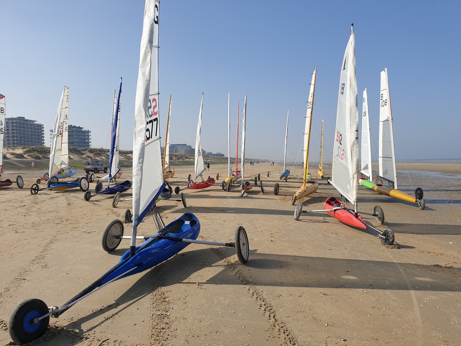 Land Sailing Zone, De Panne Beach - Image 1