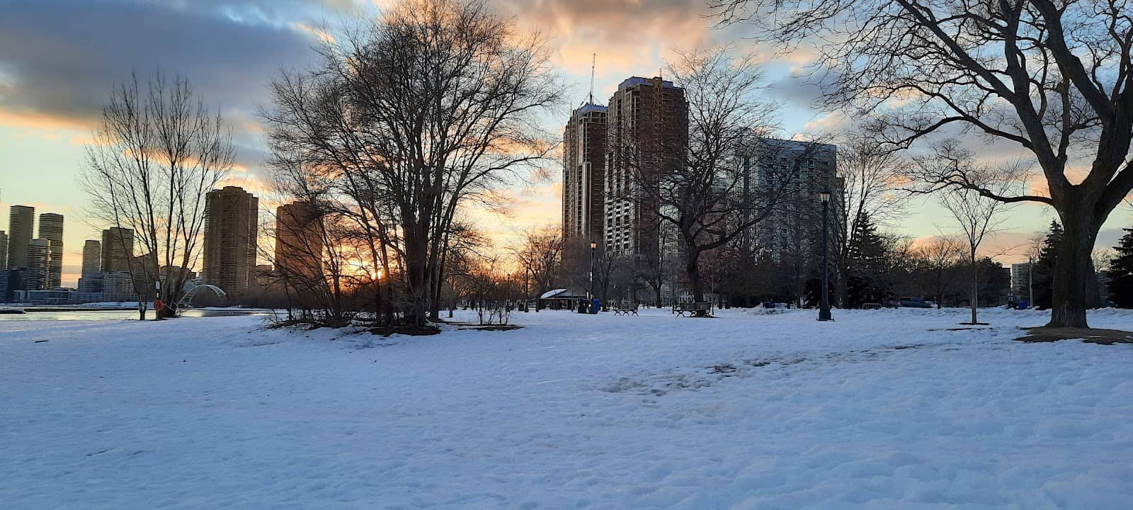Underground Art & Architecture
