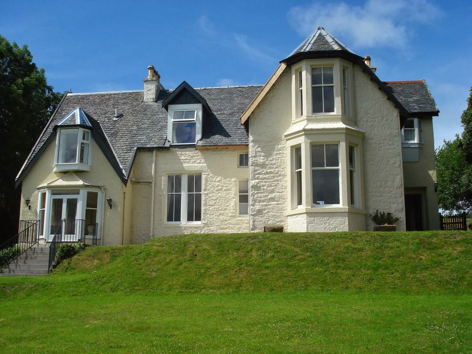 Isle of Ulva - Image 1