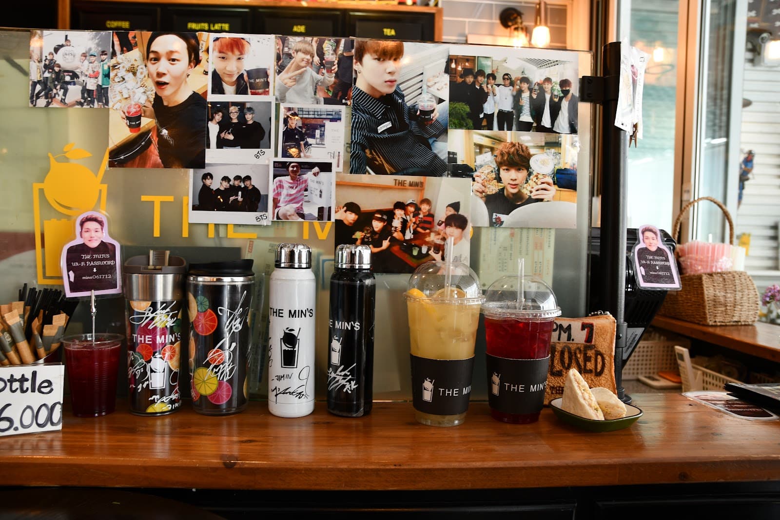 The Min's Cafe - Image 1