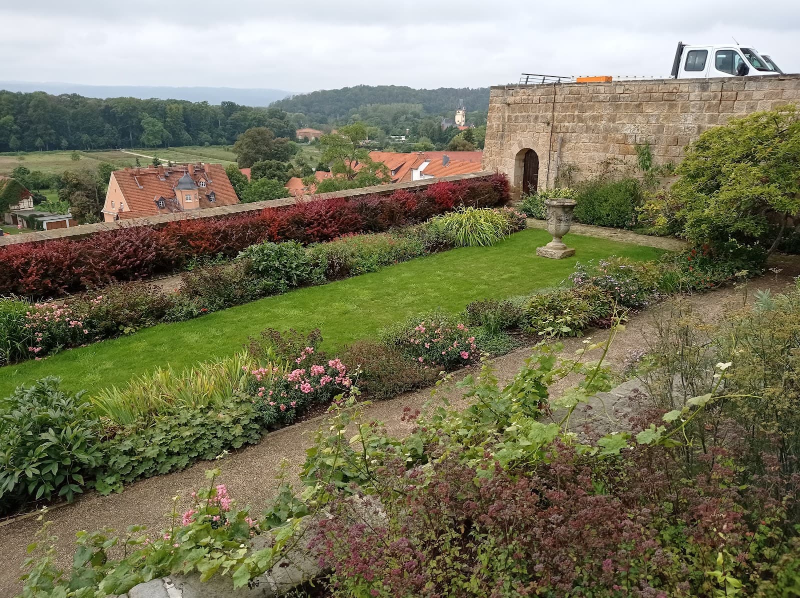 Schlossgarten Terrace - Image 1