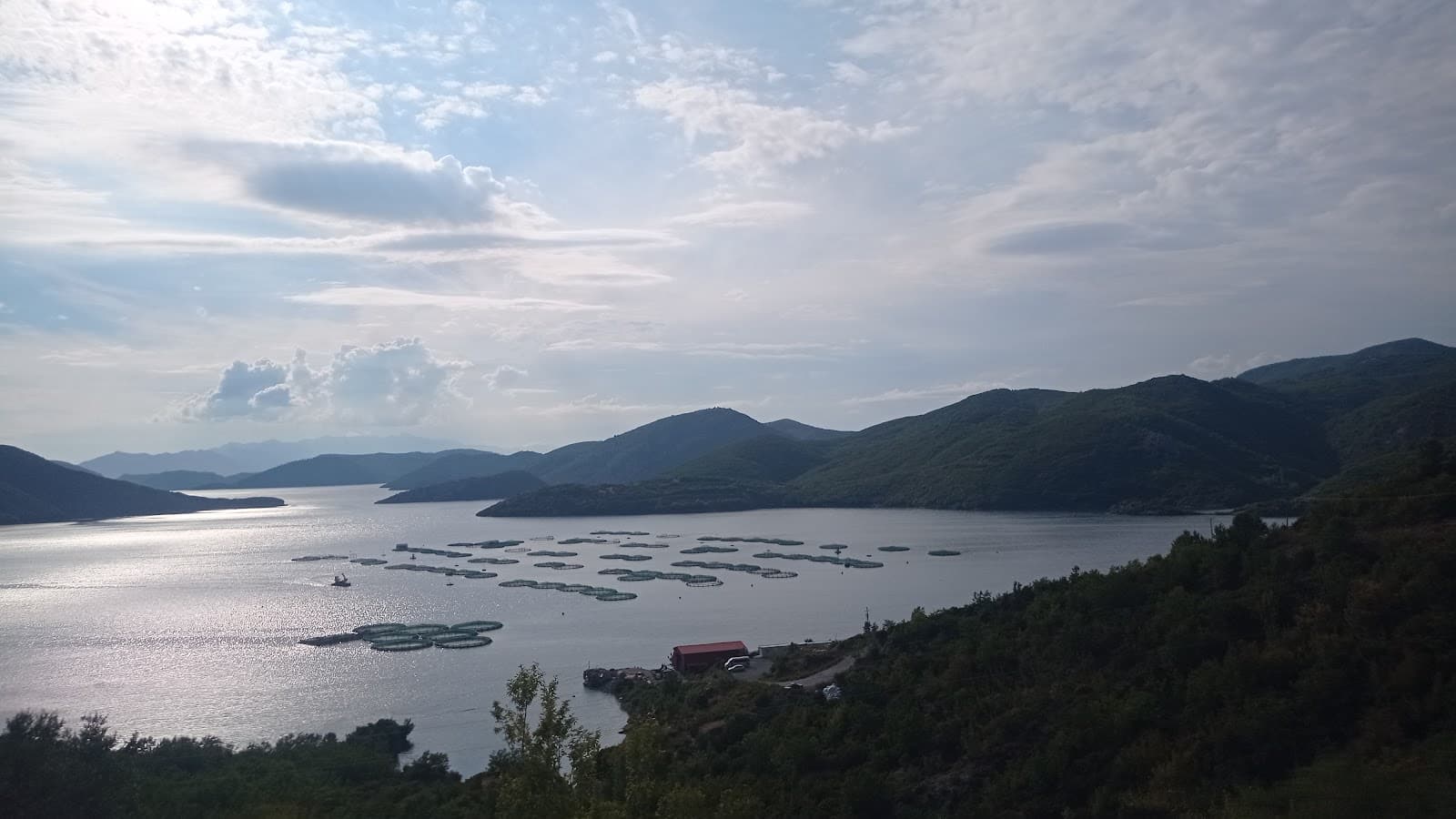 Vau i Dejës Lake - Image 1