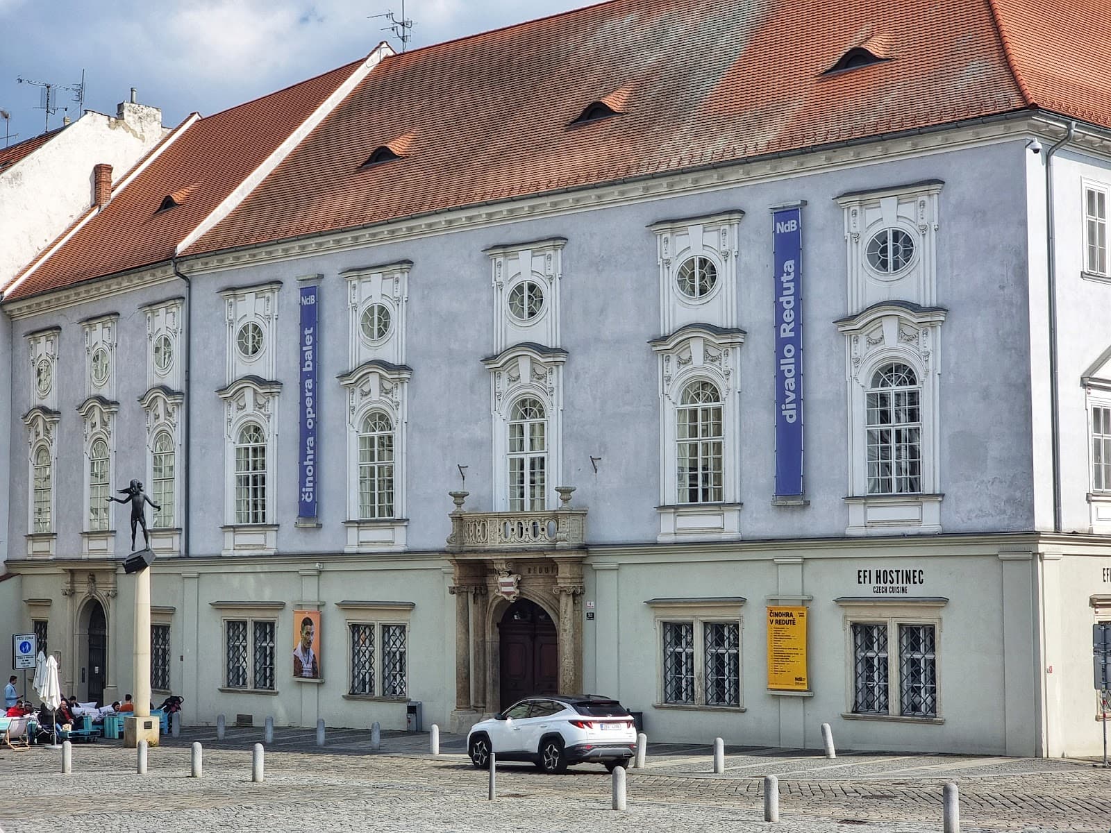 Reduta Theatre - Image 1