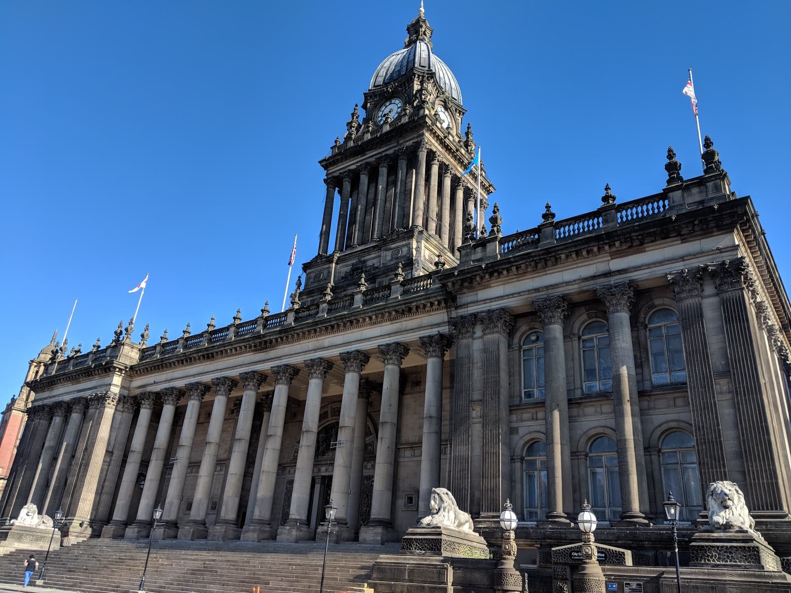 Leeds Town Hall - Image 1