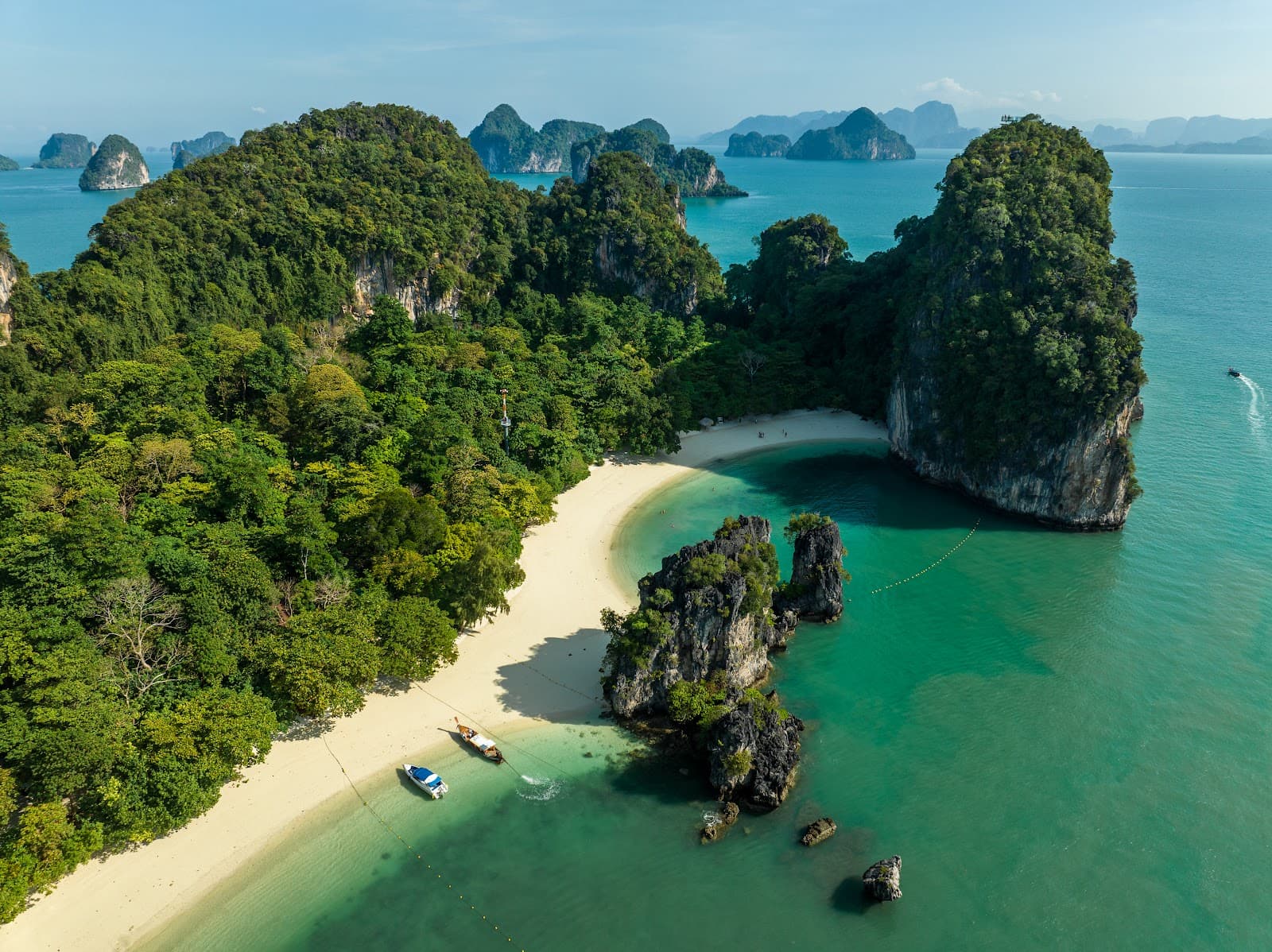 Hong Island (Ko Hong) - Image 1