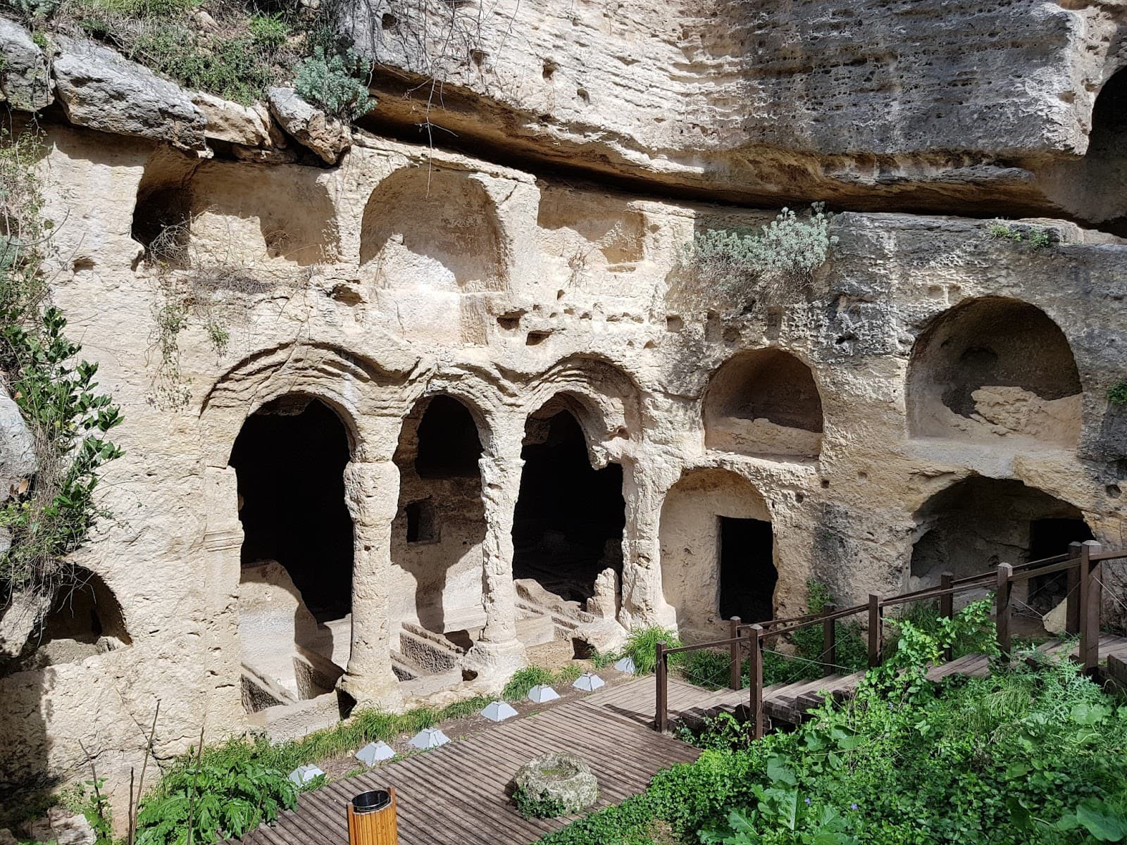 Beşikli Mağara Rock Tombs - Image 1