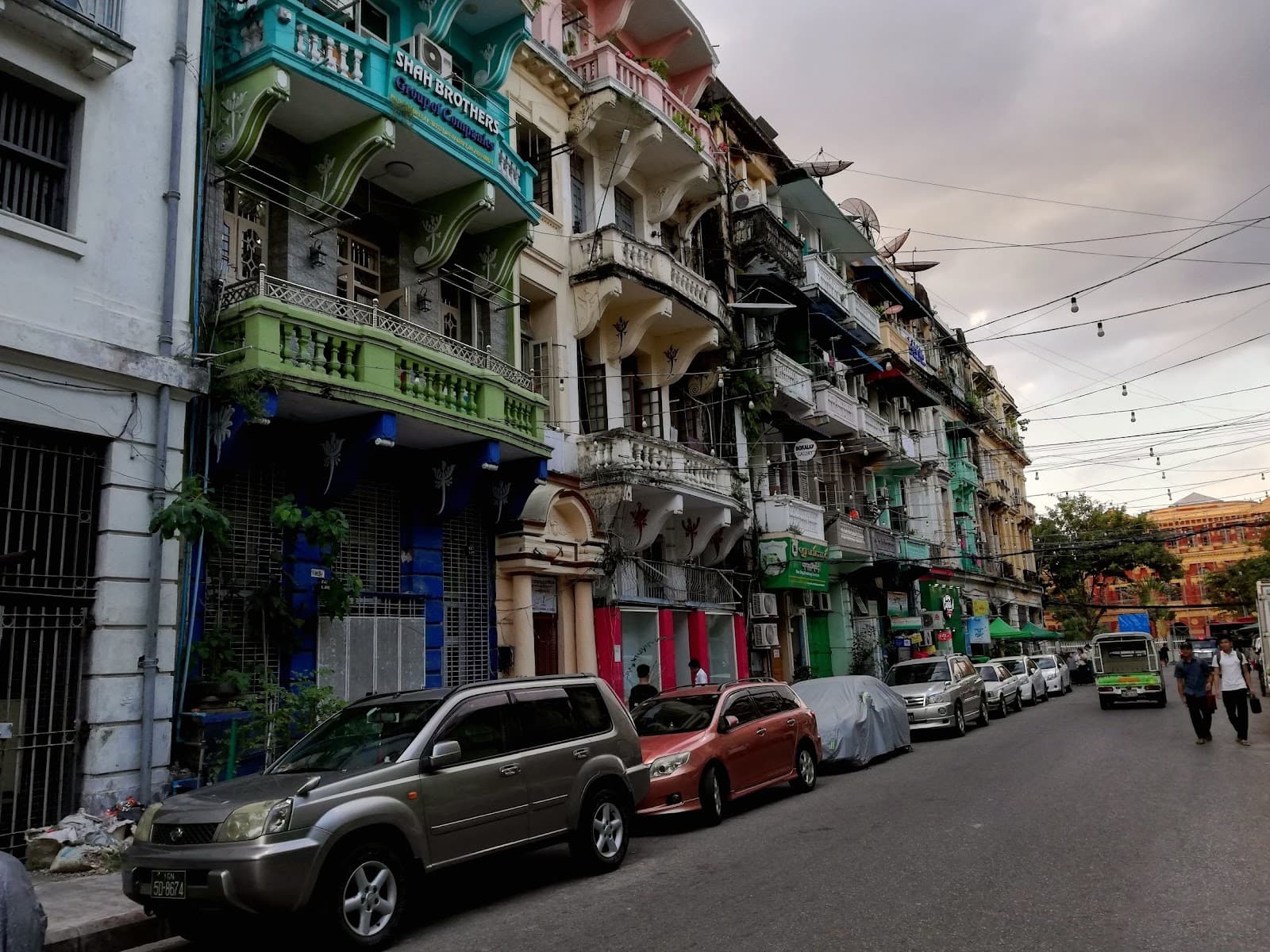 Bagalay Zay Street - Image 1