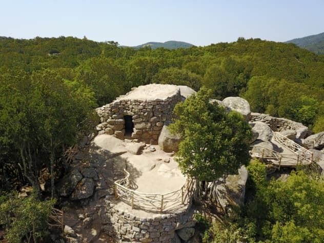 Cucuruzzu and Capula Corsica - Image 1