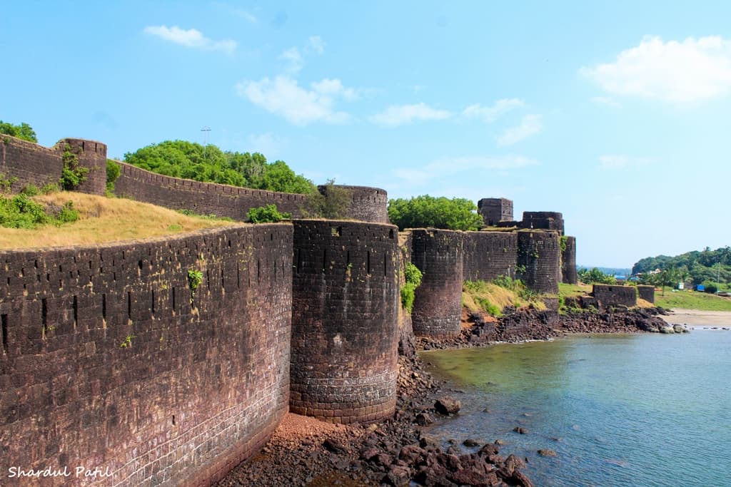 Vijaydurg Fort - Image 1