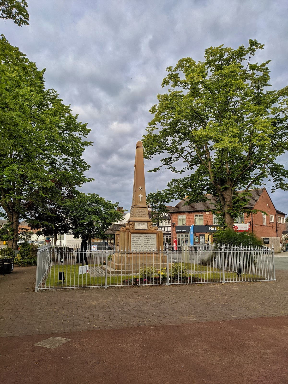Holt Cross - Image 1