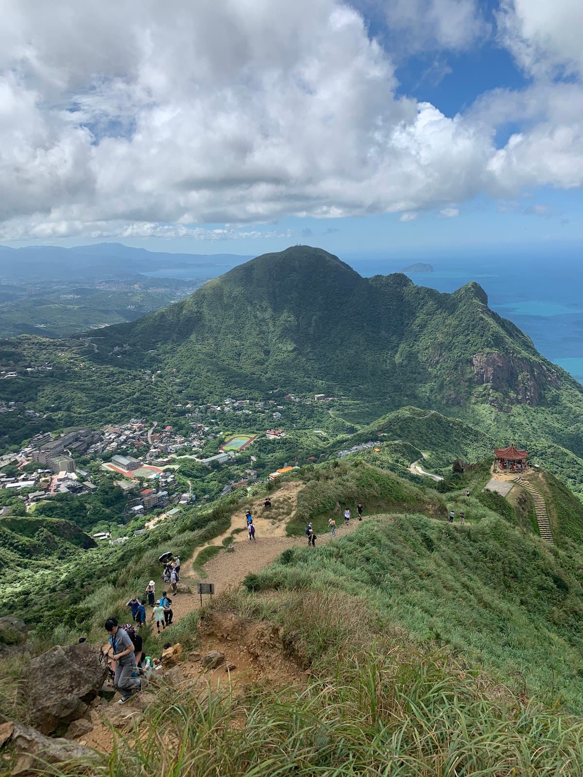 Teapot Mountain Trail - Image 1