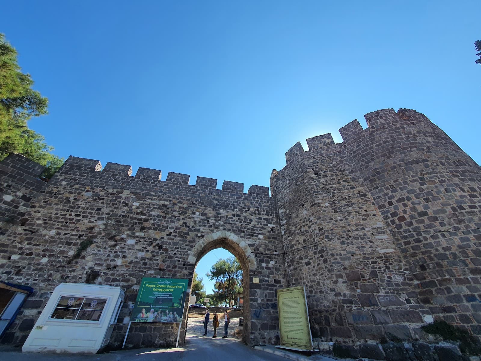 Kadifekale Velvet Castle Izmir - Image 1