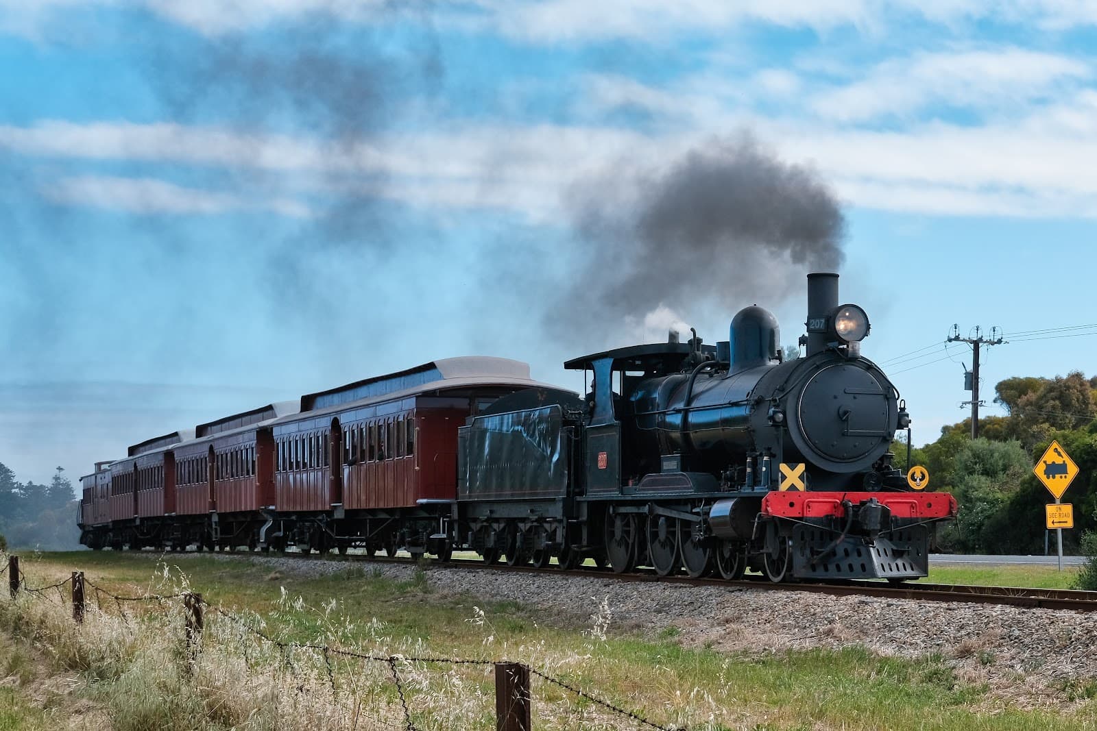 Cockle Train (SteamRanger Heritage Railway) - Image 1