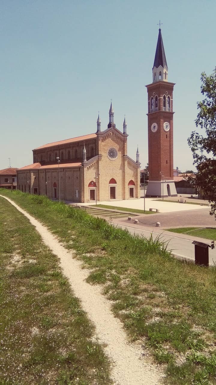 Vertical photo