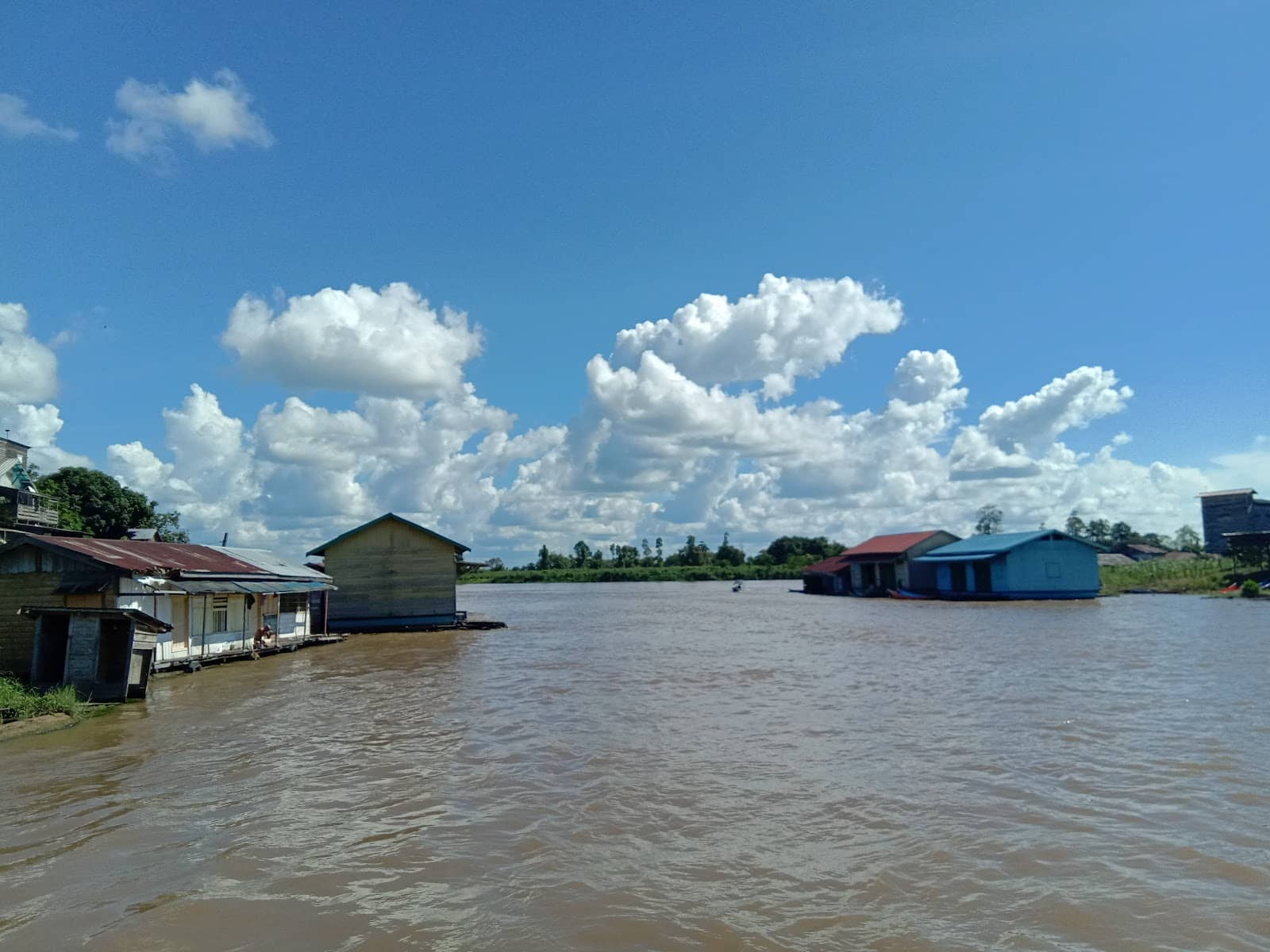 Floating Masjid Jam'iyyatut Taqwa