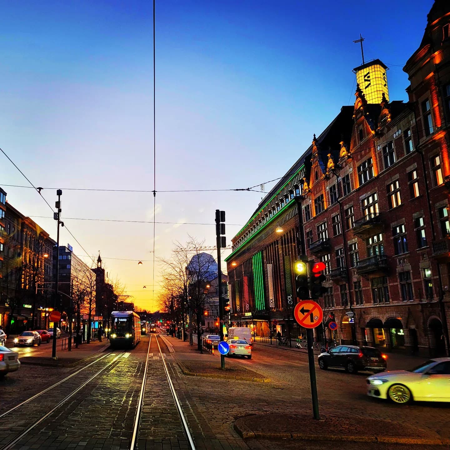 Mannerheimintie Boulevard - Image 1