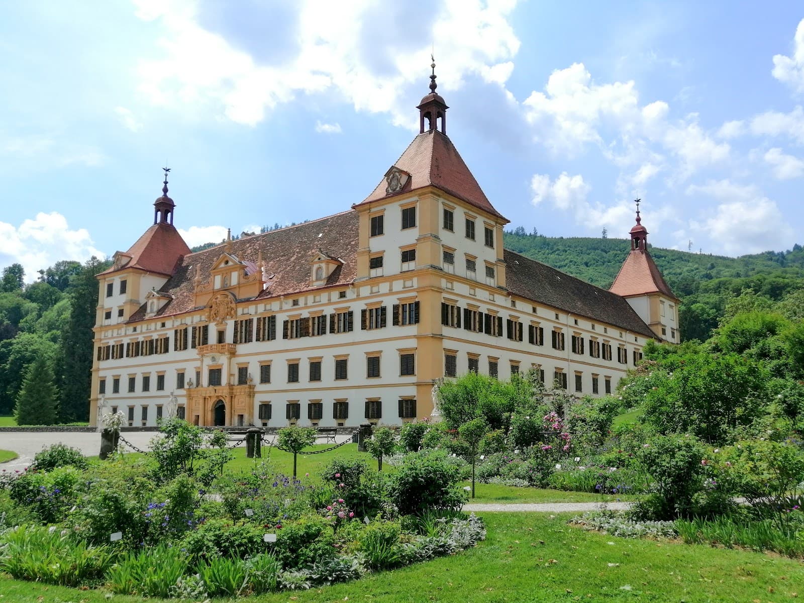 Eggenberg District - Image 1