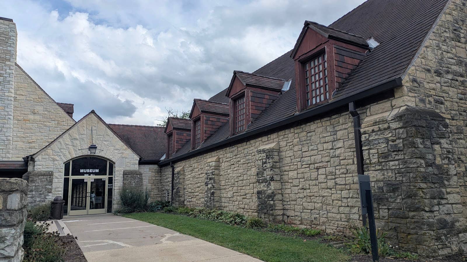 Friendly and Knowledgeable Staff