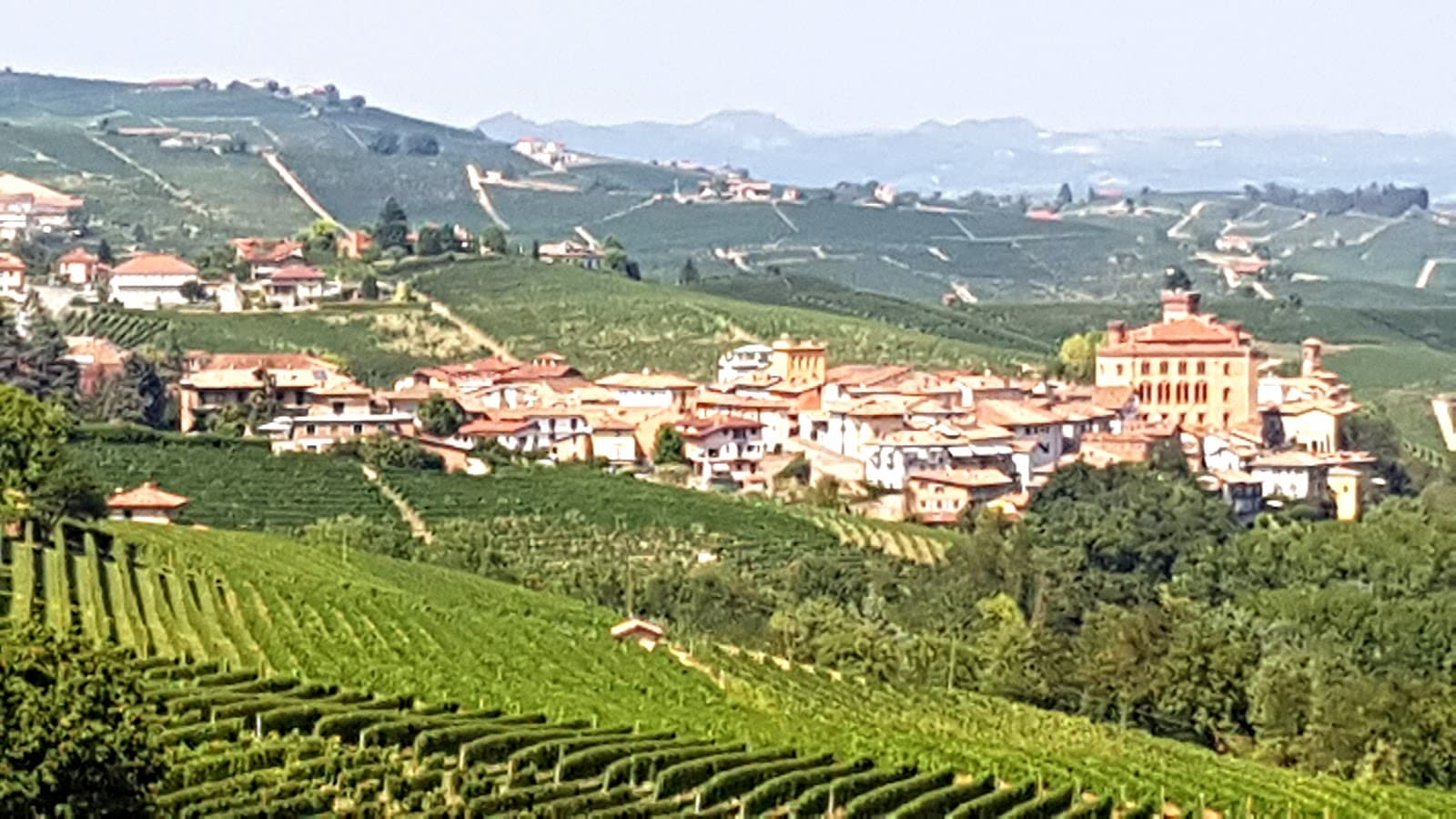Barolo Historic Center - Image 1