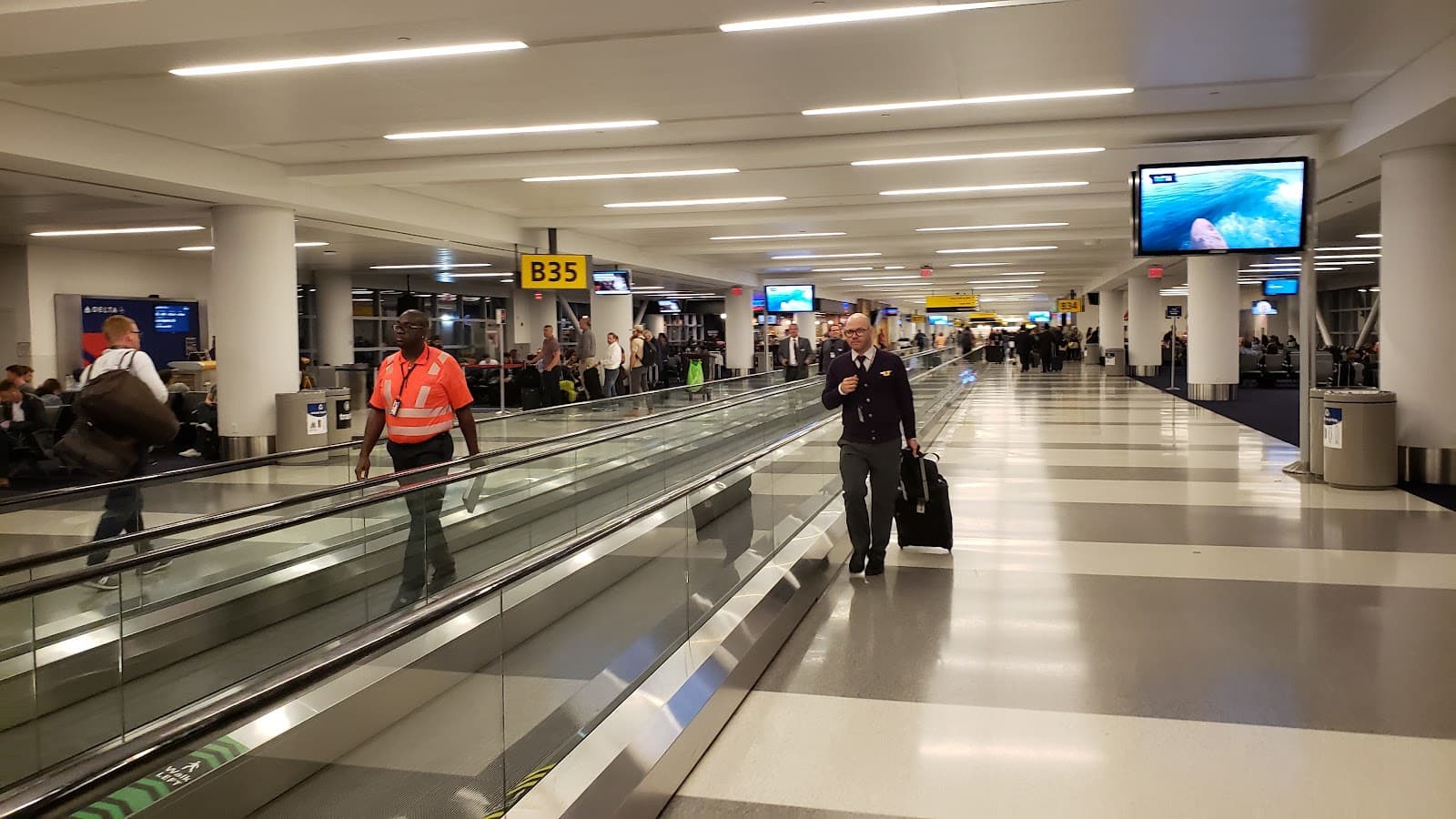 JFK Terminal 4 - Image 1