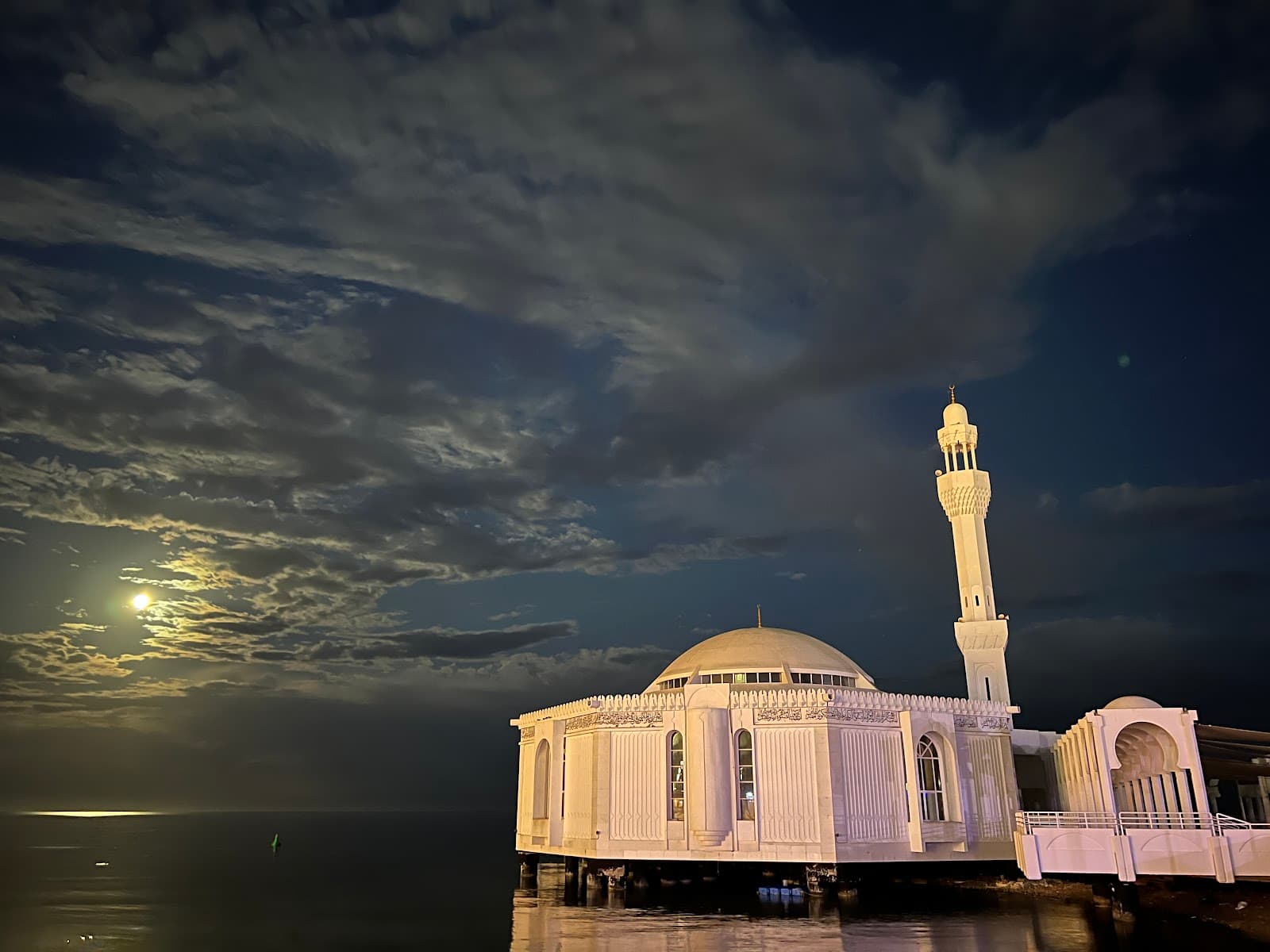 Jeddah Art Promenade - Image 1