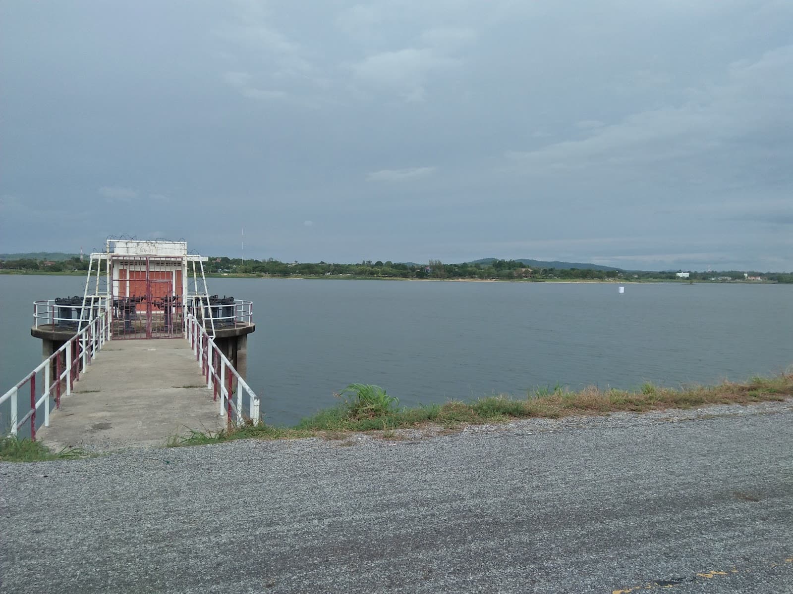 Nong Prue - Image 1