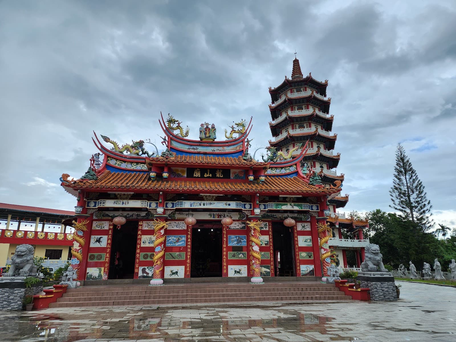 Tuaran Chinese Pagoda Ling San - Image 1