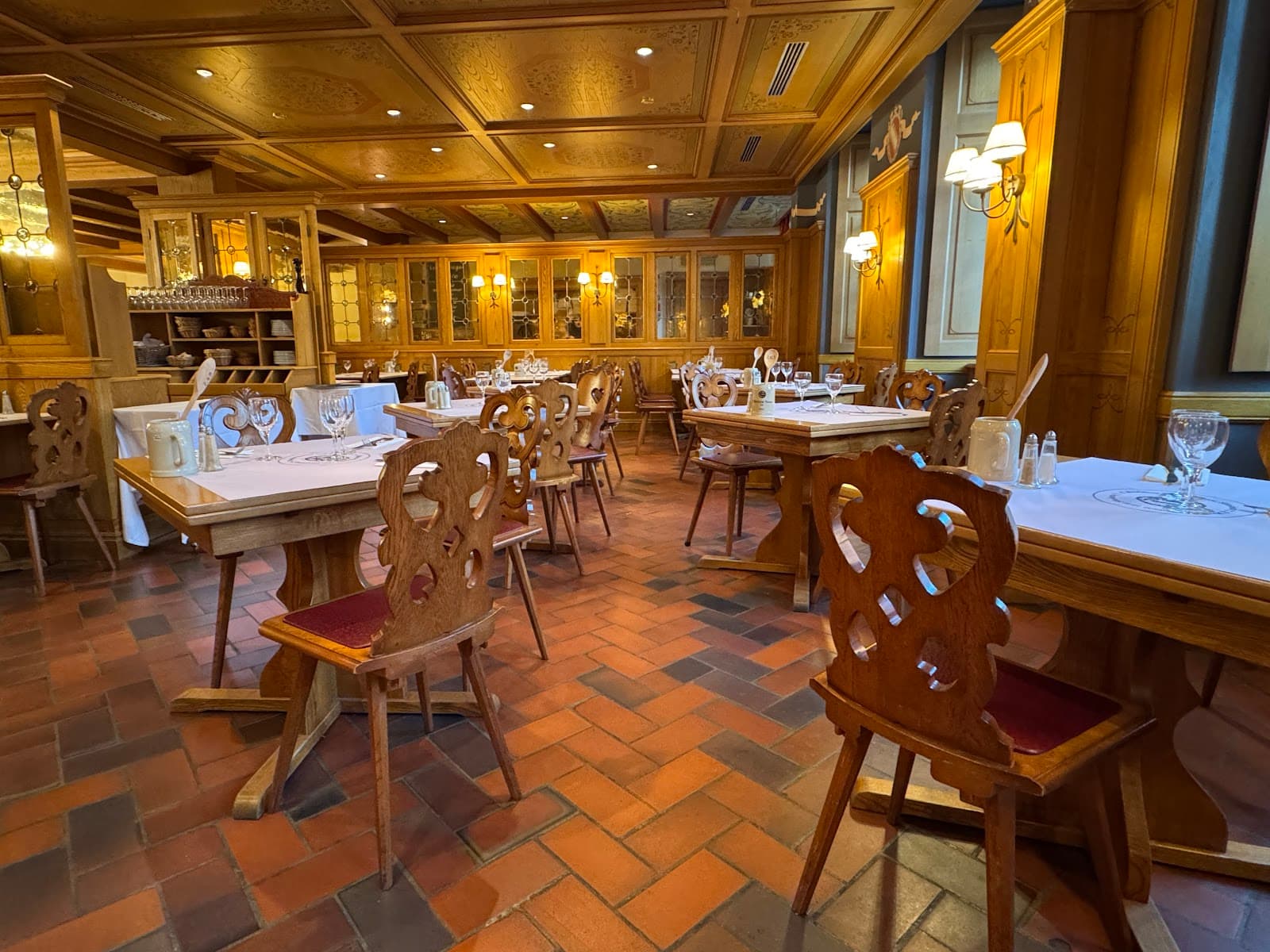 Ancienne Douane - Image 1