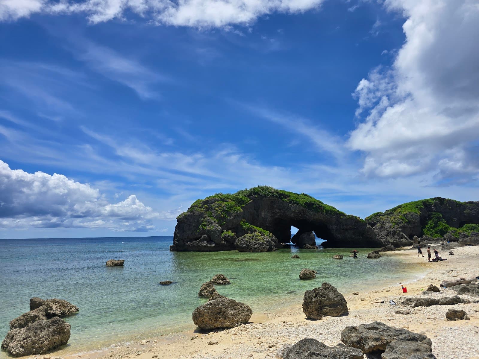 Apogama Sea Cave - Image 1