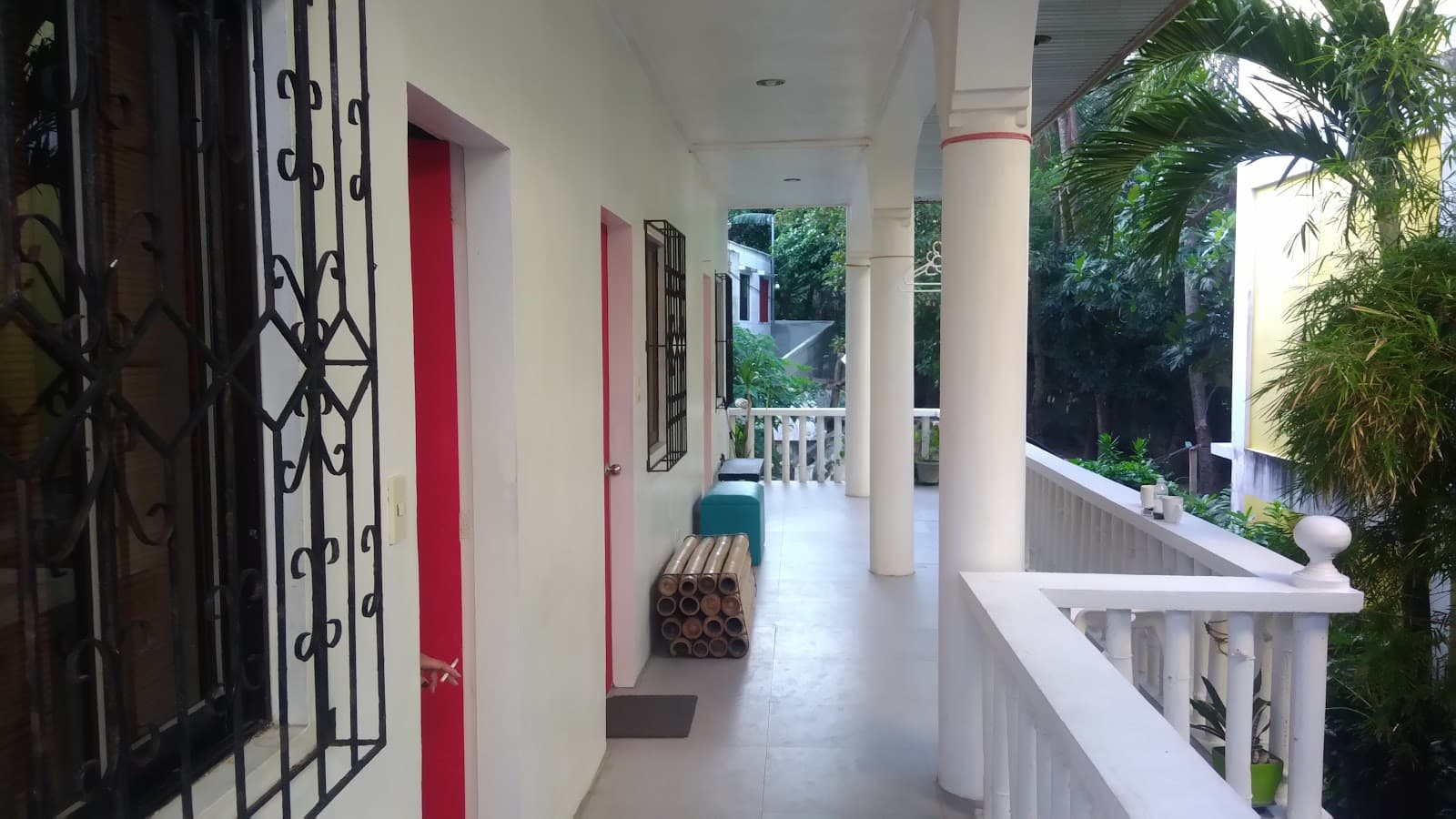 Angol Neighborhood - Image 1