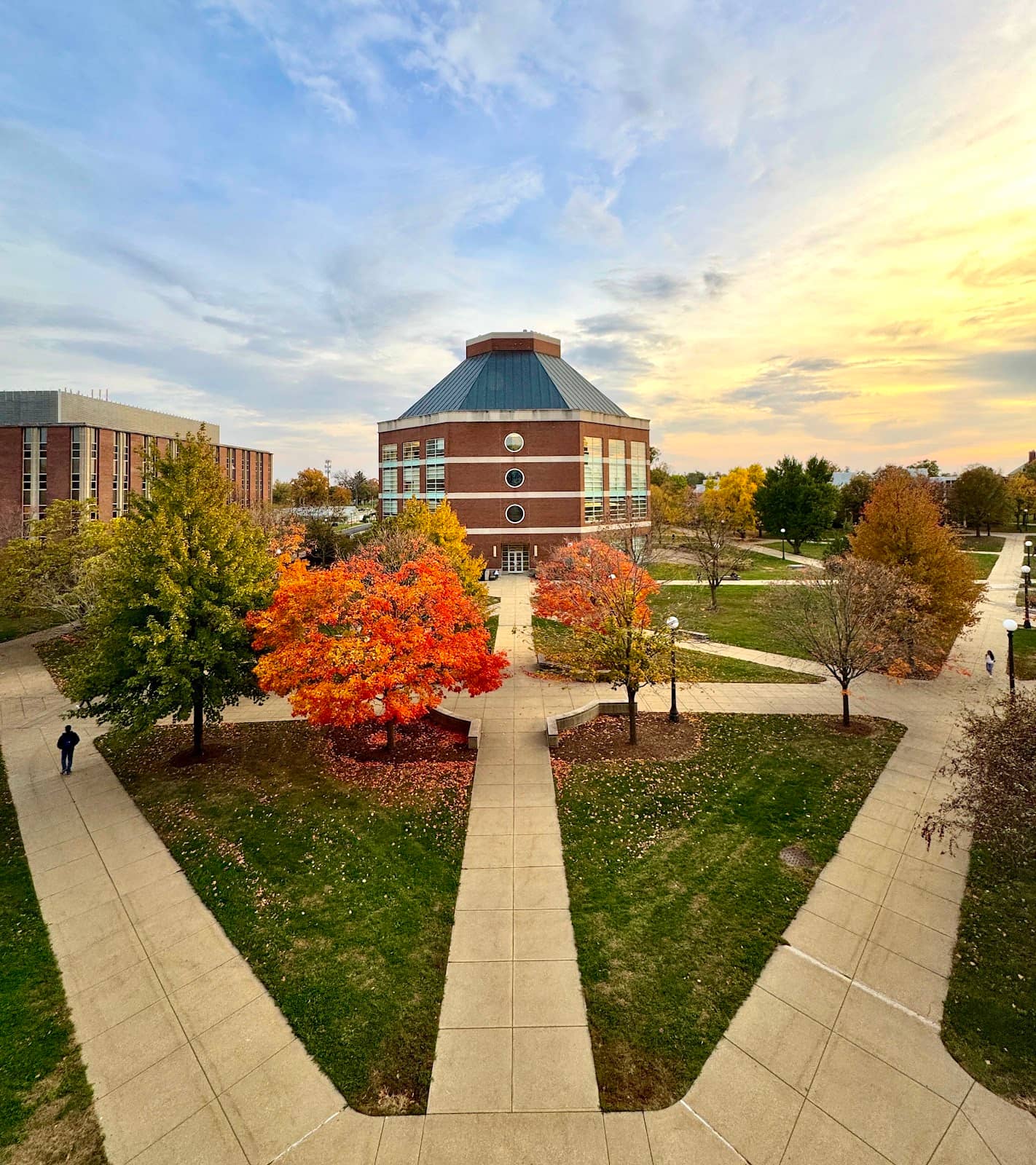 Quiet & Focused Atmosphere