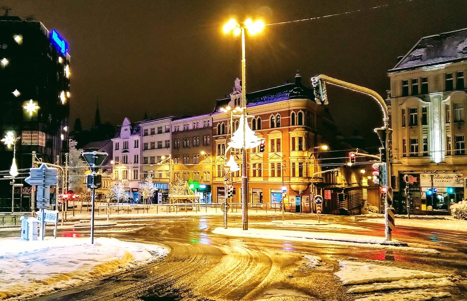 Gateway to Attractions