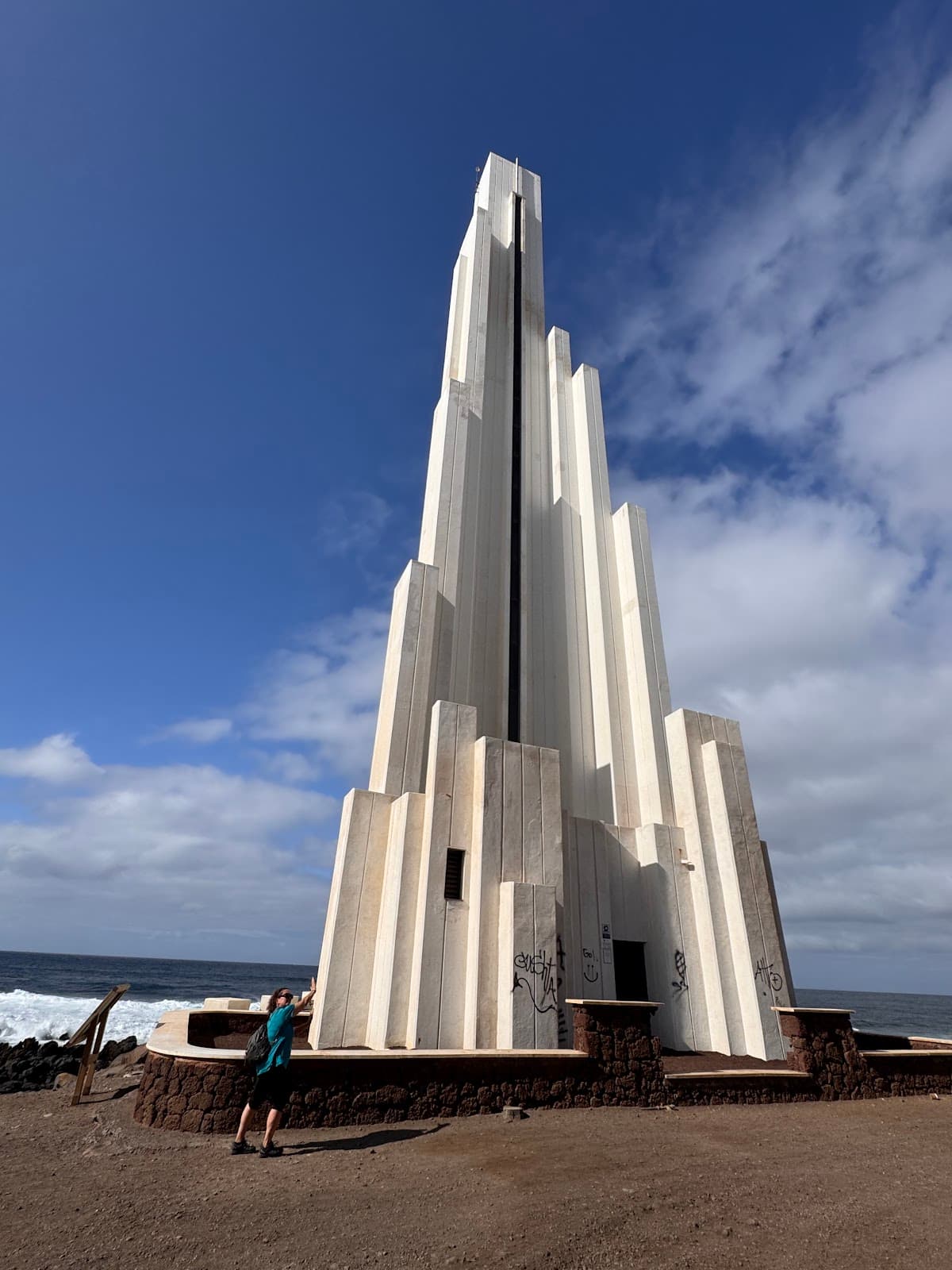 Faro de Punta del Hidalgo - Image 1