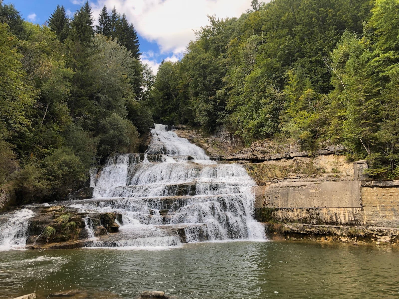 Saut du Day - Image 1