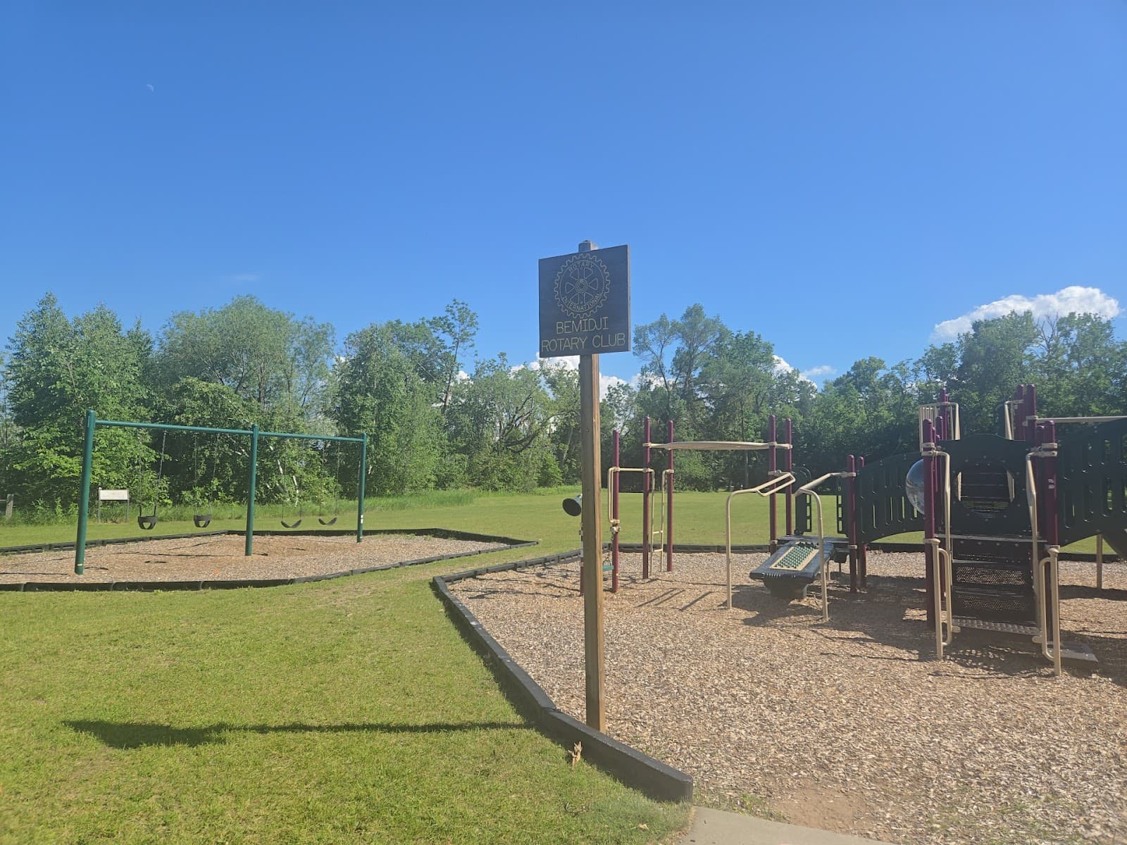 Cameron Park - Image 1