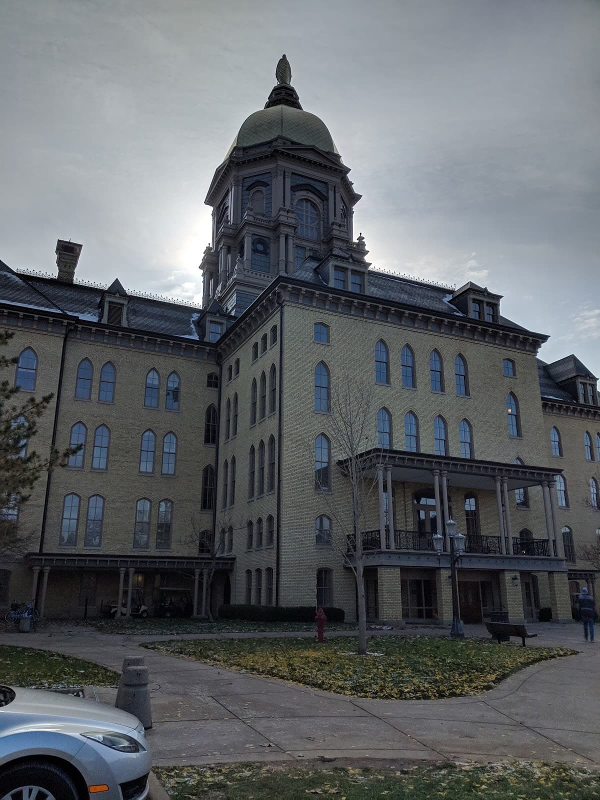 Main Building Golden Dome - Image 1