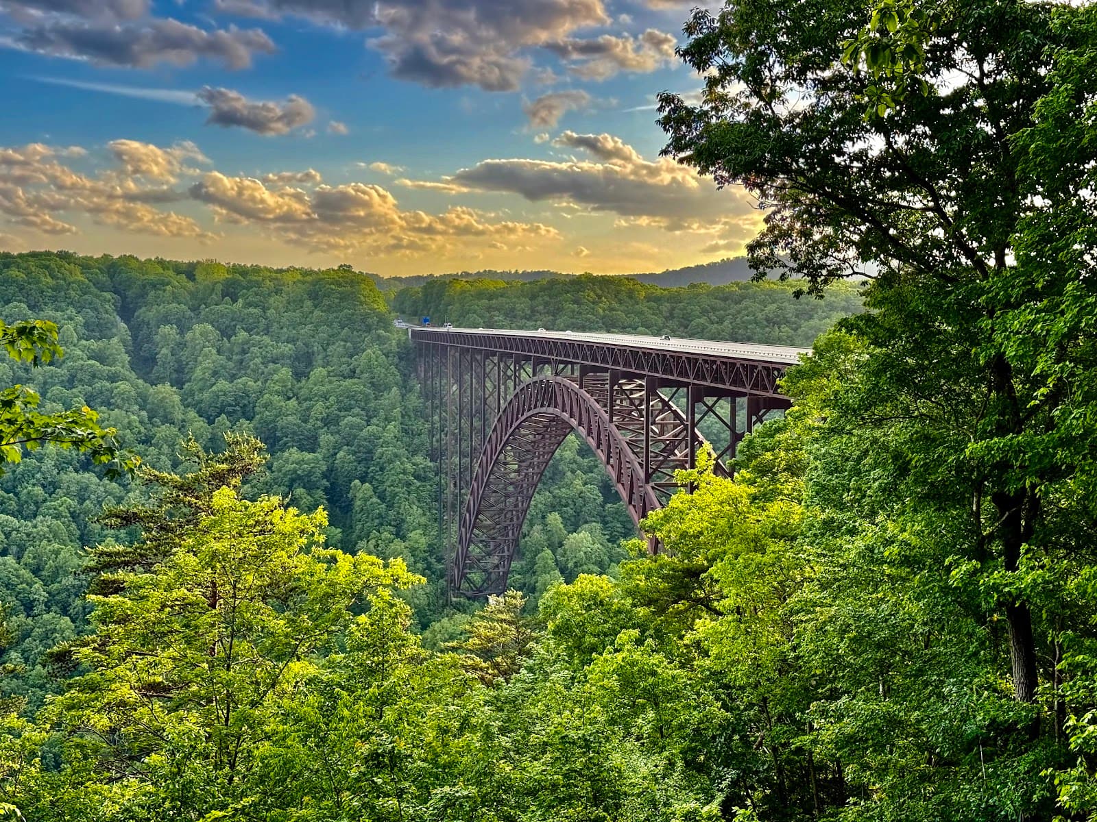 Canyon Rim Visitor Center - Image 1